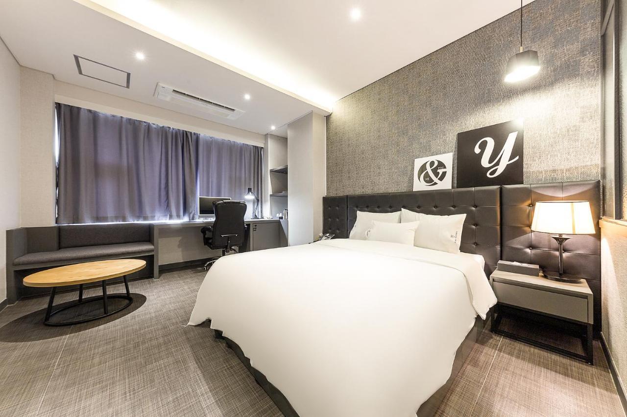 Business Joy Hotel Чхонджу Экстерьер фото