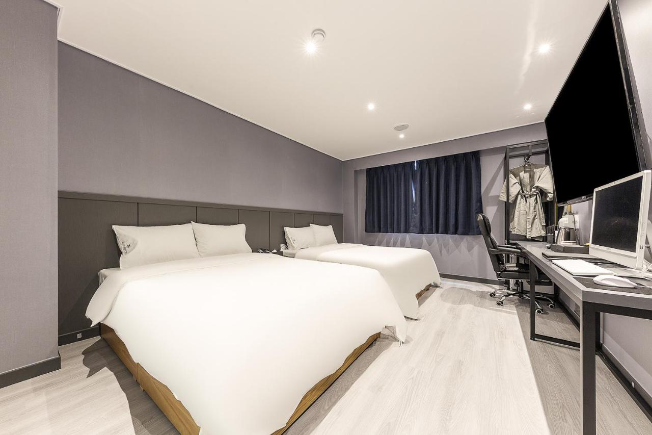 Business Joy Hotel Чхонджу Экстерьер фото